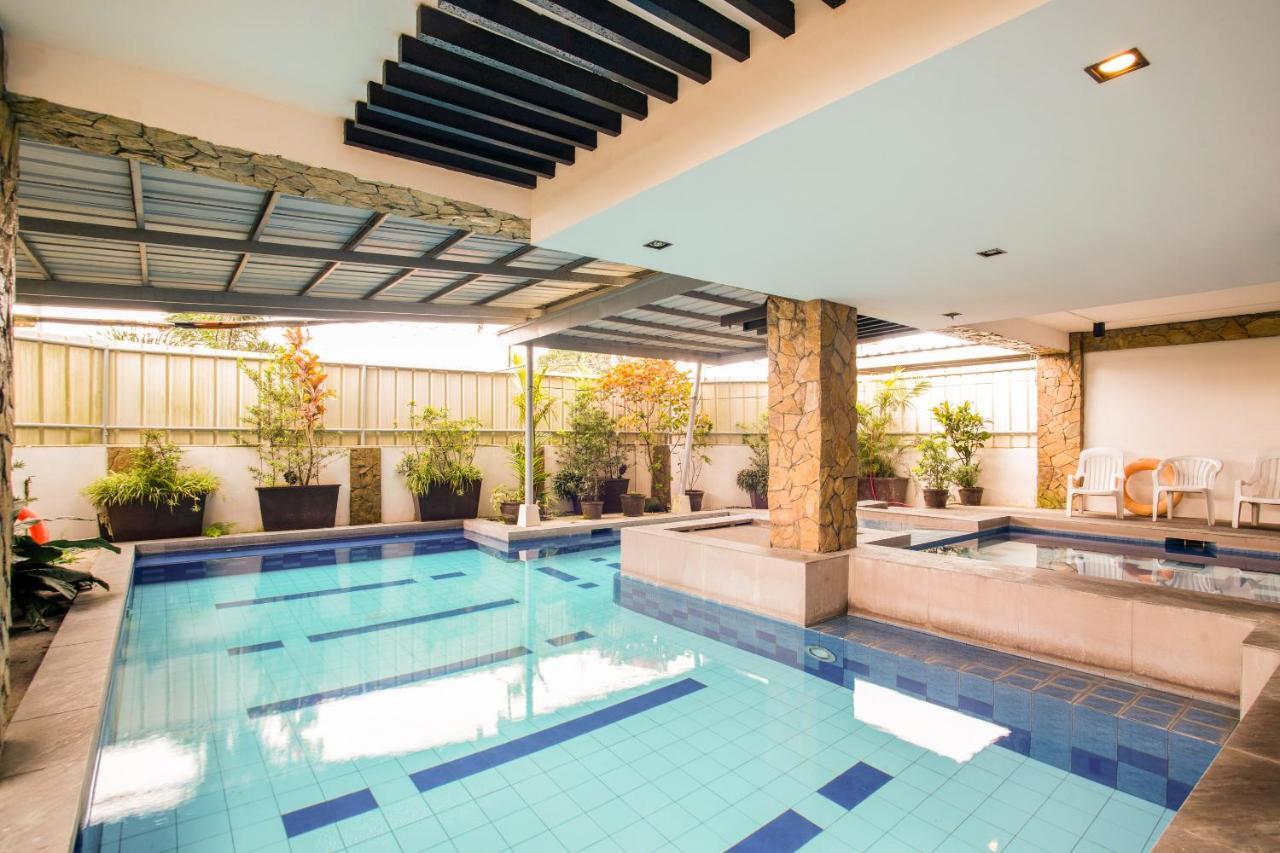 Oyo 394 Tagaytay Haven Hotel - Mendez Tagaytay City Bagian luar foto