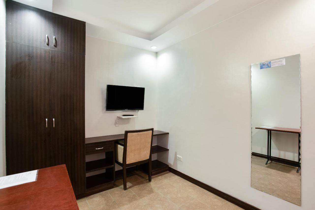 Oyo 394 Tagaytay Haven Hotel - Mendez Tagaytay City Bagian luar foto