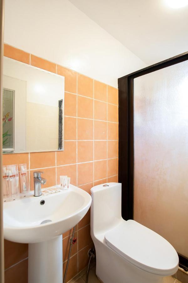 Oyo 394 Tagaytay Haven Hotel - Mendez Tagaytay City Bagian luar foto